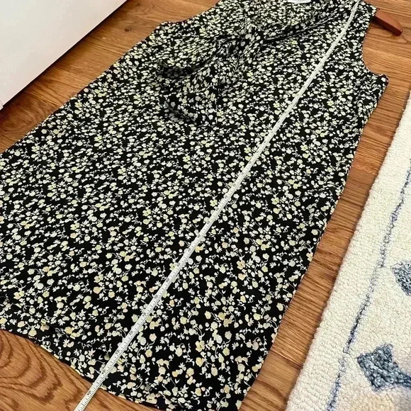 Equipment Femme Sleeveless Black Yellow Floral Print V Neck Silk Dress S - Picture 9 of 11